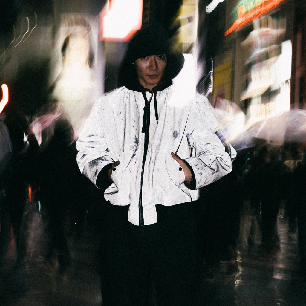 REFLECTIVE MA-1 “DUFFY” at NIGHT IN TOKYO…