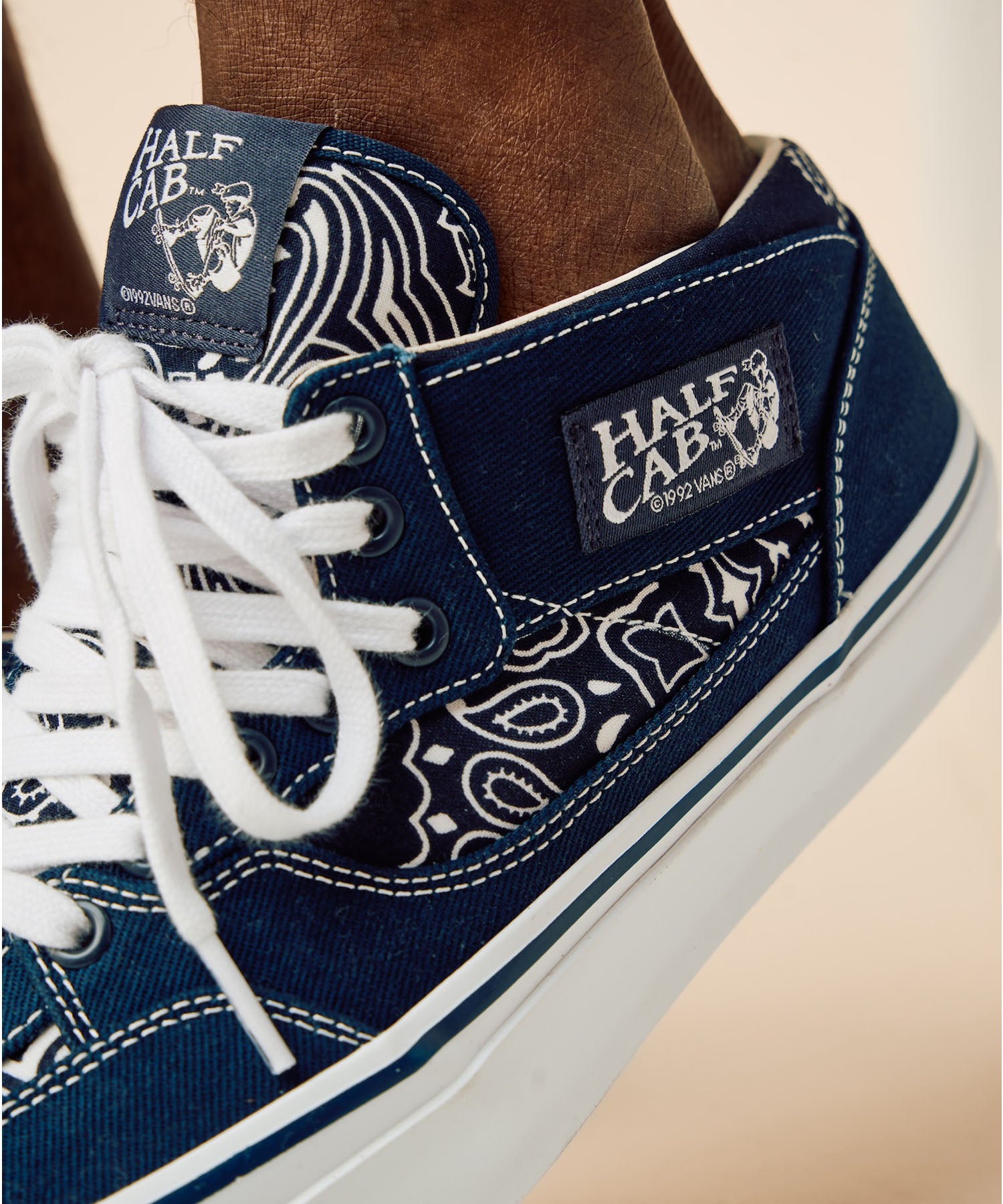 VANS OTW Ex. HALF CAB 