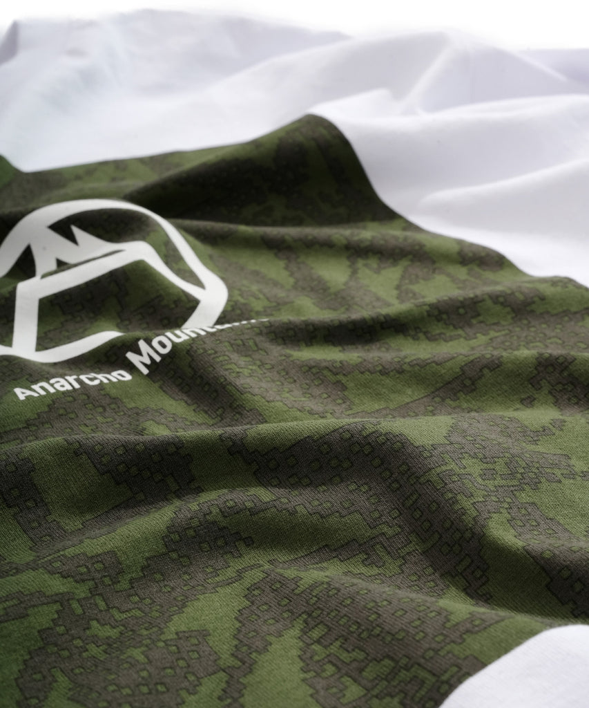 WILD THINS LONG SLEEVE TEE